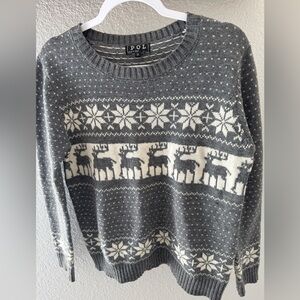 Beautiful POL Ladies Nordic Pattern Sweater in Gray and White SZ M